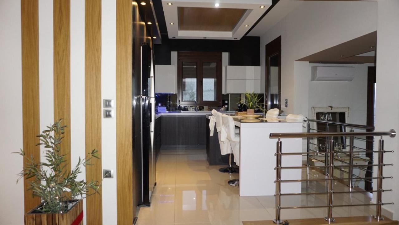 Villa Under Meteora Kalampáka Ngoại thất bức ảnh