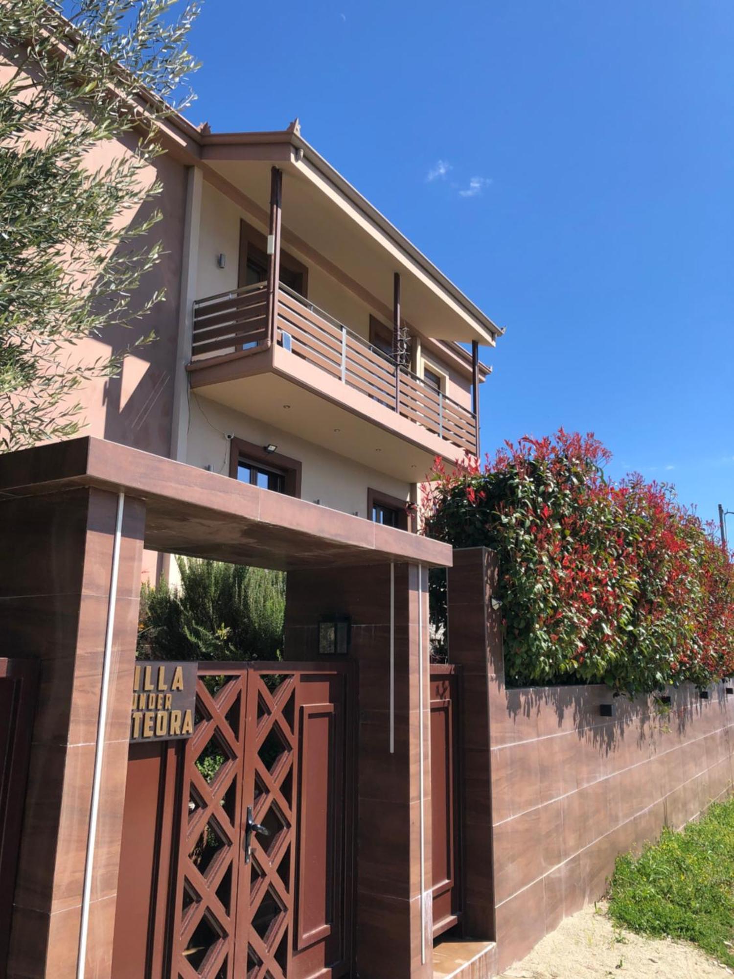 Villa Under Meteora Kalampáka Ngoại thất bức ảnh