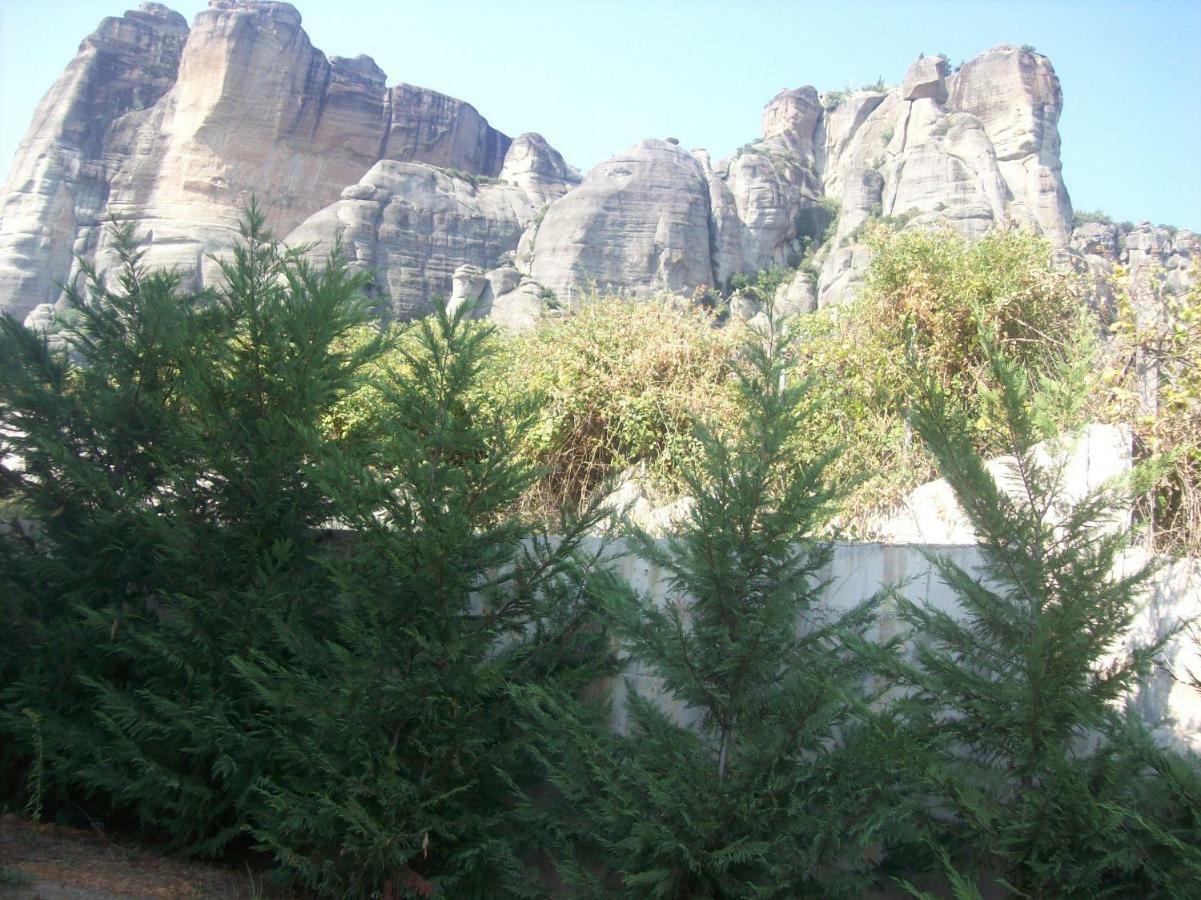 Villa Under Meteora Kalampáka Ngoại thất bức ảnh