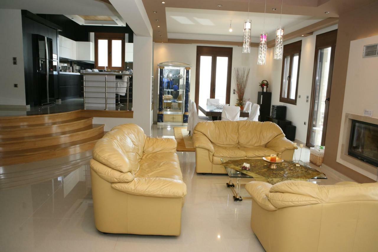Villa Under Meteora Kalampáka Ngoại thất bức ảnh