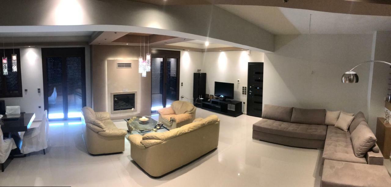Villa Under Meteora Kalampáka Ngoại thất bức ảnh