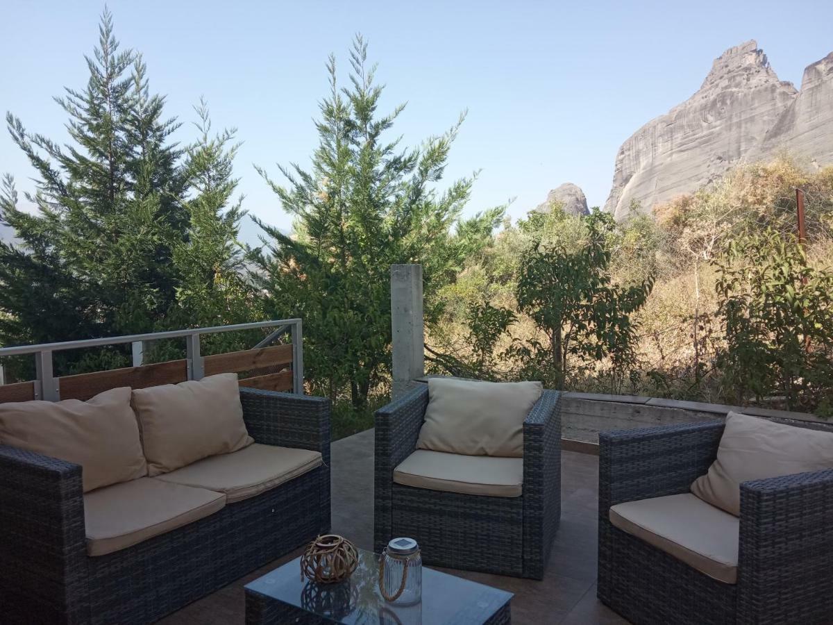Villa Under Meteora Kalampáka Ngoại thất bức ảnh